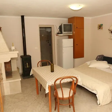 Seaside House Prigradica, Korcula - 18002 Feriehus